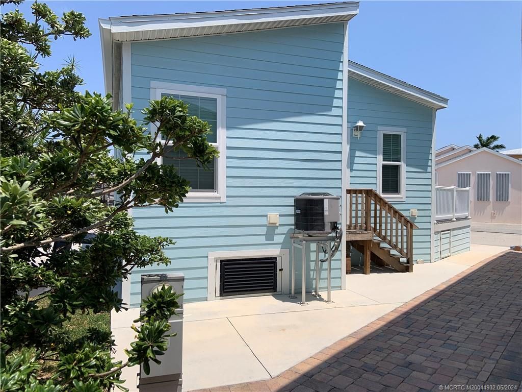 Photo of 1173 Nettles Boulevard, Jensen Beach, FL 34957 (MLS # M20044932)