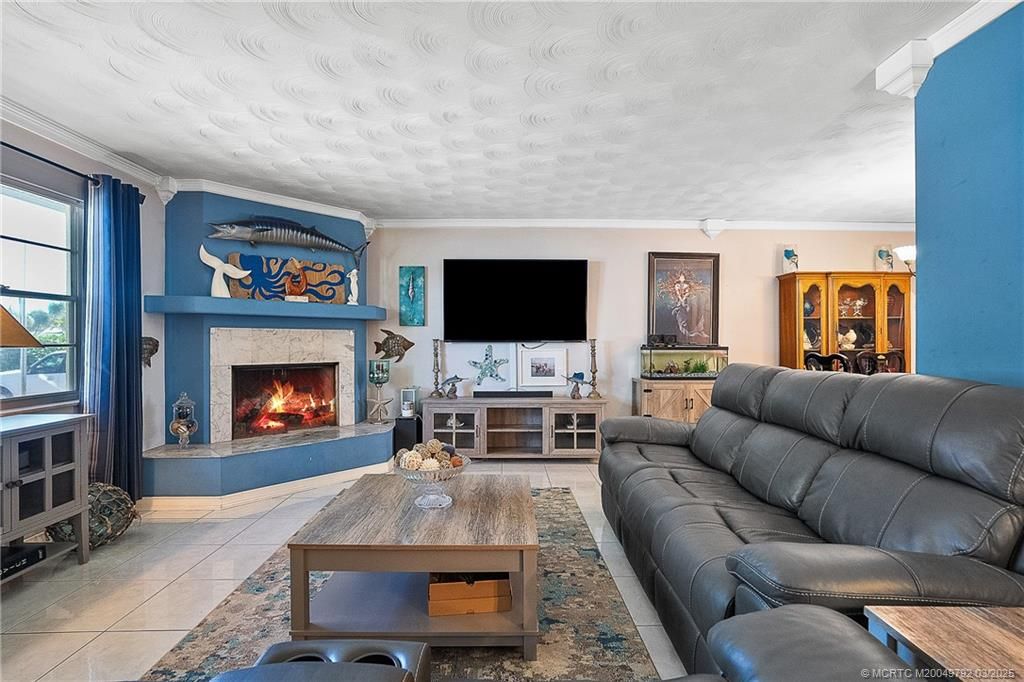 Photo of 5226 SE Orange Street, Stuart, FL 34997 (MLS # M20049792)