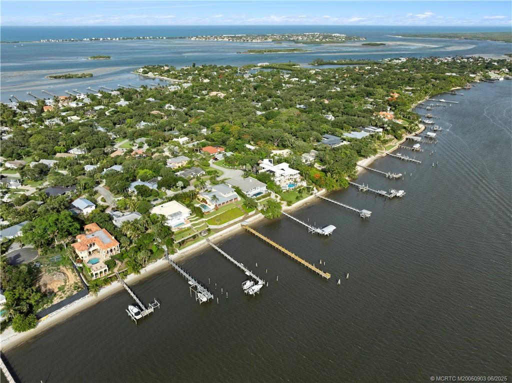 27 Rio Vista Drive