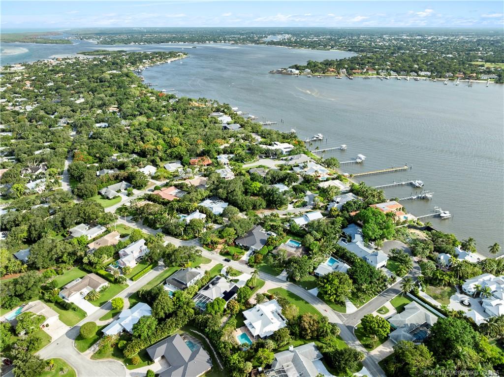 27 Rio Vista Drive