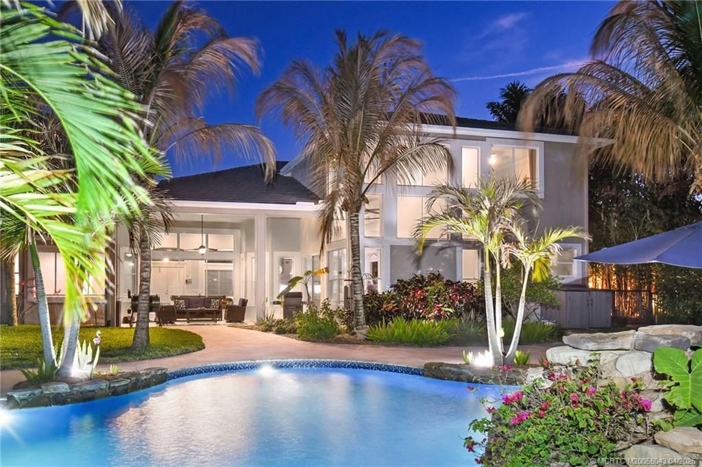 Photo of 2313 SW Golden Bear Way, Palm City, FL 34990 (MLS # M20055043)