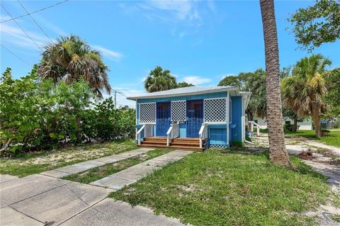 Photo of 922 SE Bayou Avenue #B, Stuart, FL 34994 (MLS # M20052312)