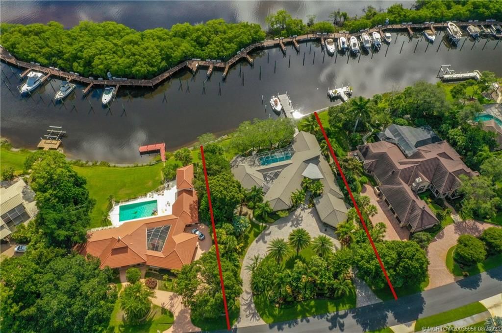 Photo of 4721 SW Thistle Terrace, Palm City, FL 34990 (MLS # M20035958)