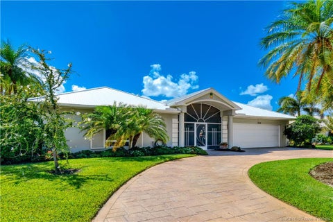 3554 SE Fairway East,  FL 34997