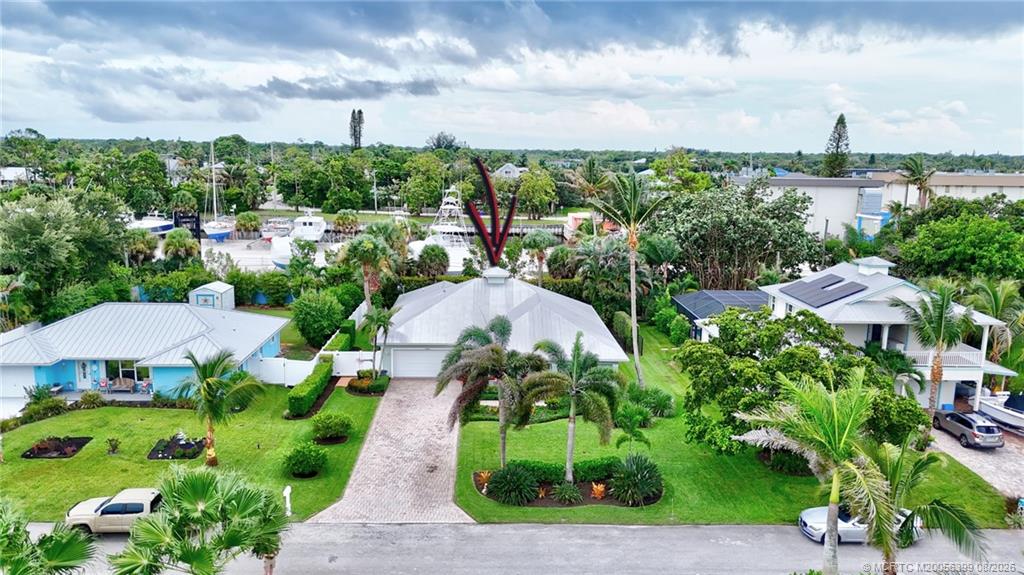 Photo of 4586 SE Manatee Terrace, Stuart, FL 34997 (MLS # M20056399)