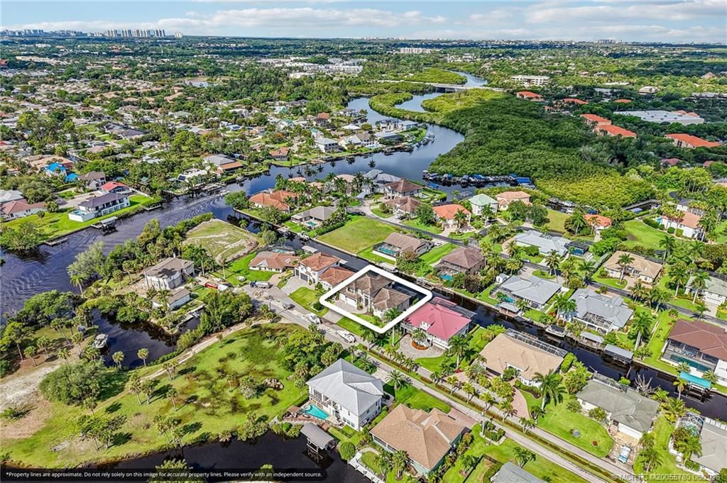 Photo of 27182 Harbor Drive, Bonita Springs, FL 34135 (MLS # M20055780)