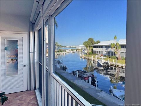Photo of 1864 SW Palm City Road #204, Stuart, FL 34994 (MLS # M20052769) Photo of 1864 SW Palm City Road #204, Stuart, FL 34994 (MLS # M20052769)