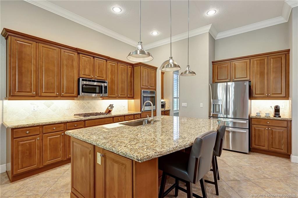 Port Saint Lucie, Florida 34986, United States, 3 Bedrooms Bedrooms, ,4 BathroomsBathrooms,Residential,Active,30006