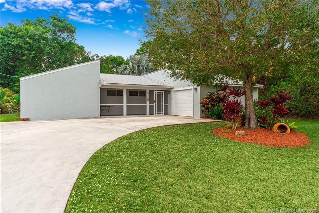 Photo of 6009 Seagrape Drive, Fort Pierce, FL 34982 (MLS # M20037263)