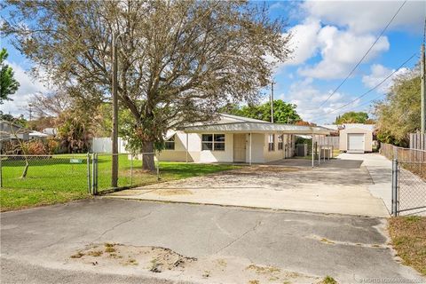 Photo of 5086 SE Channel Drive, Stuart, FL 34997 (MLS # M20054800)