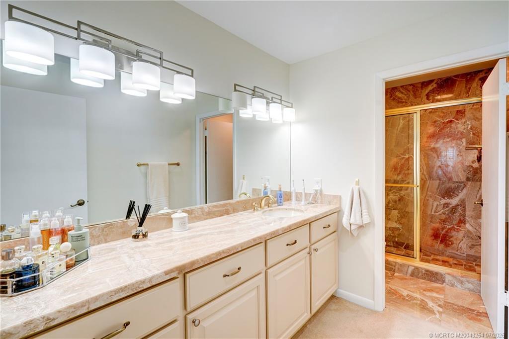 Stuart, Florida 34996, United States, 2 Bedrooms Bedrooms, ,2 BathroomsBathrooms,Residential,Active,23671