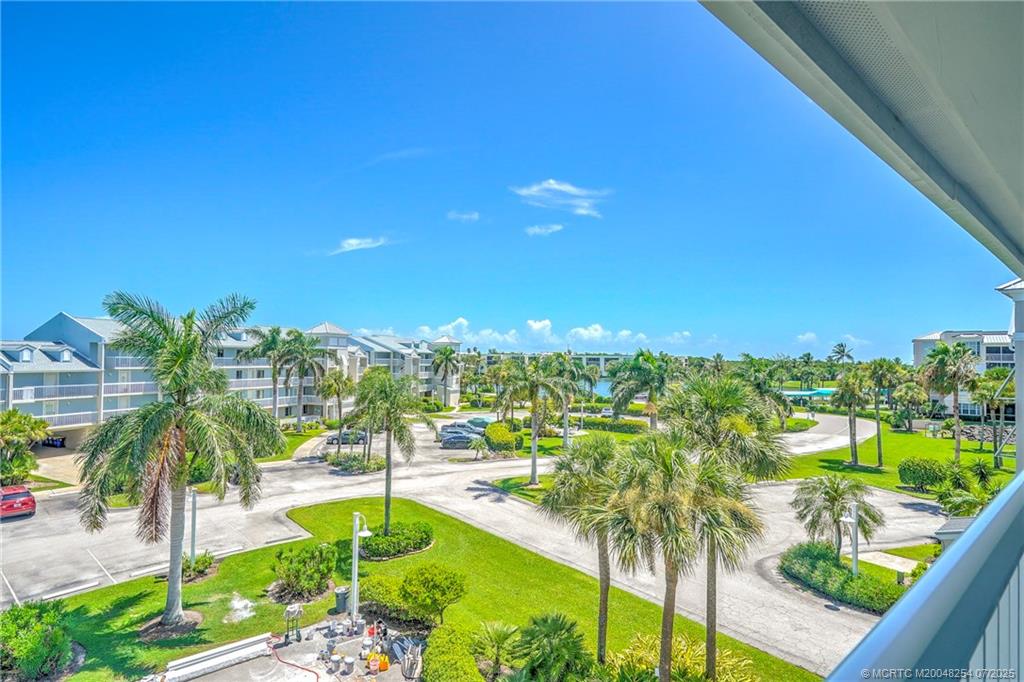 Stuart, Florida 34996, United States, 2 Bedrooms Bedrooms, ,2 BathroomsBathrooms,Residential,Active,23671