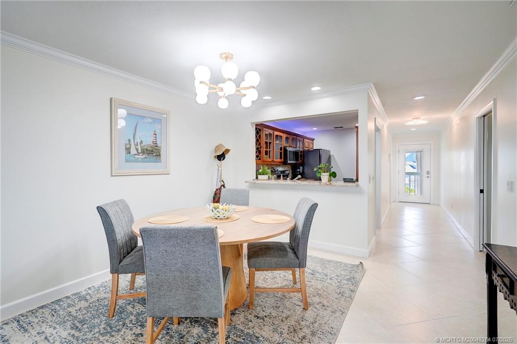 Stuart, Florida 34996, United States, 2 Bedrooms Bedrooms, ,2 BathroomsBathrooms,Residential,Active,23671