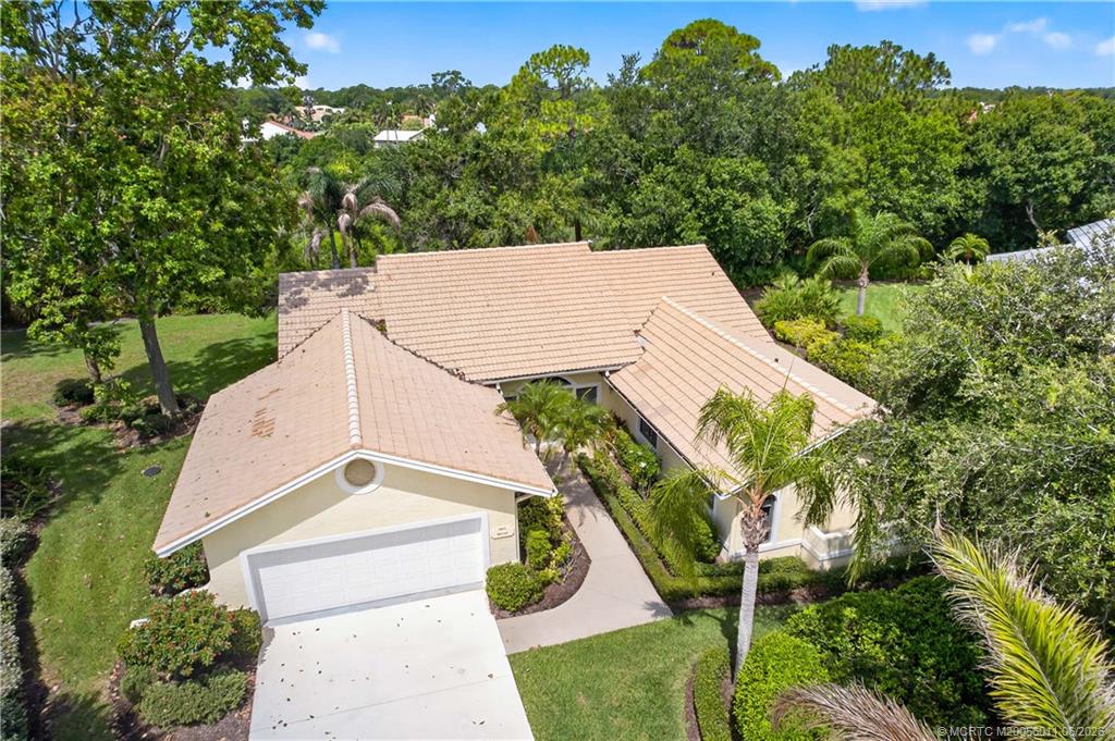 2025 NW Laurel Oak Lane