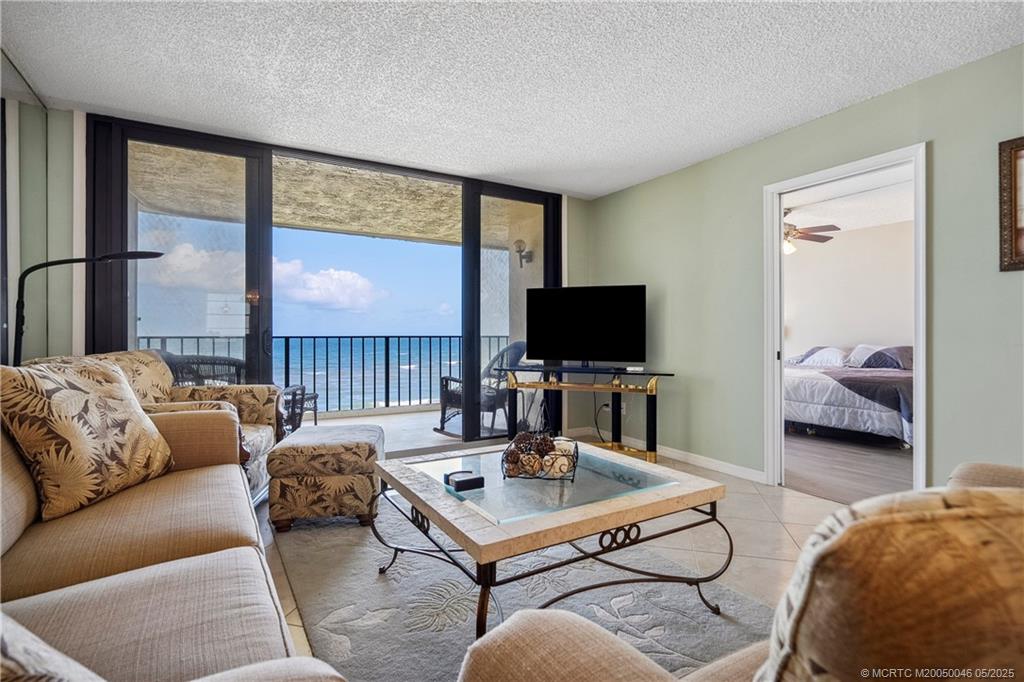 10000 S Ocean Drive 703