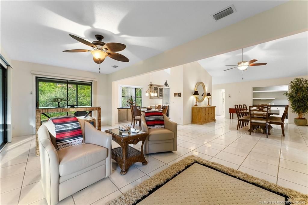 Photo of 13216 SE Point O Woods Court, Hobe Sound, FL 33455 (MLS # M20053608)