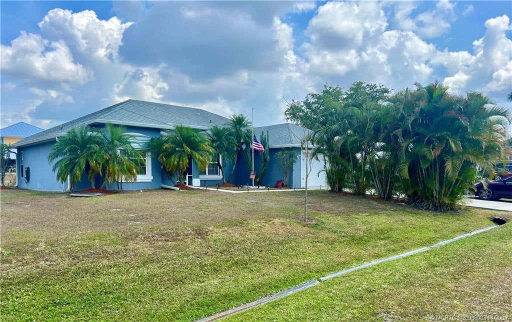 Photo of 199 SW Exmore Avenue, Port Saint Lucie, FL 34983 (MLS # M20039003)