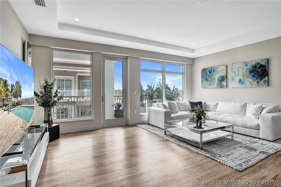 41 Seminole SW Street 310