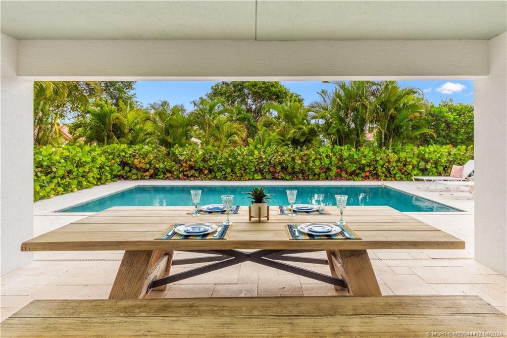 Photo of 3103 SW Alexander Court, Palm City, FL 34990 (MLS # M20044402)