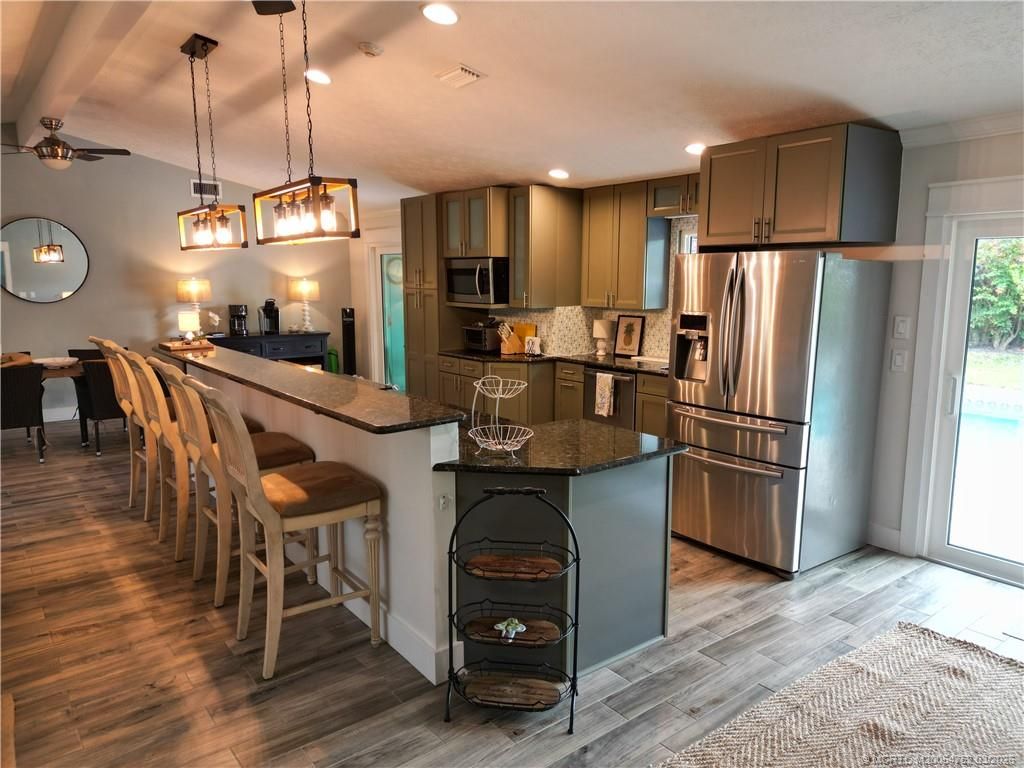 Photo of 323 SW Ridge Lane, Stuart, FL 34994 (MLS # M20054752)
