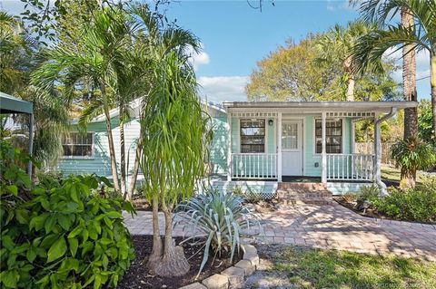 Homes For Sale - 3003 SE River Terrace<br/> Stuart, FL 34996