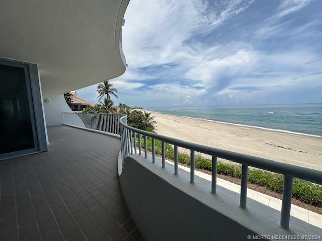 2001 SE Sailfish Point Boulevard 316