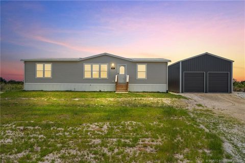 Photo of 18714 NW 254th Street, Okeechobee, FL 34972 (MLS # M20055565)