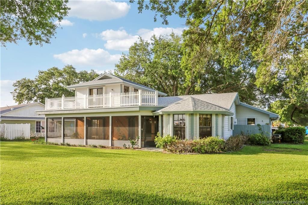 Photo of 5502 Echo Pines Circle W, Fort Pierce, FL 34951 (MLS # M20055337)