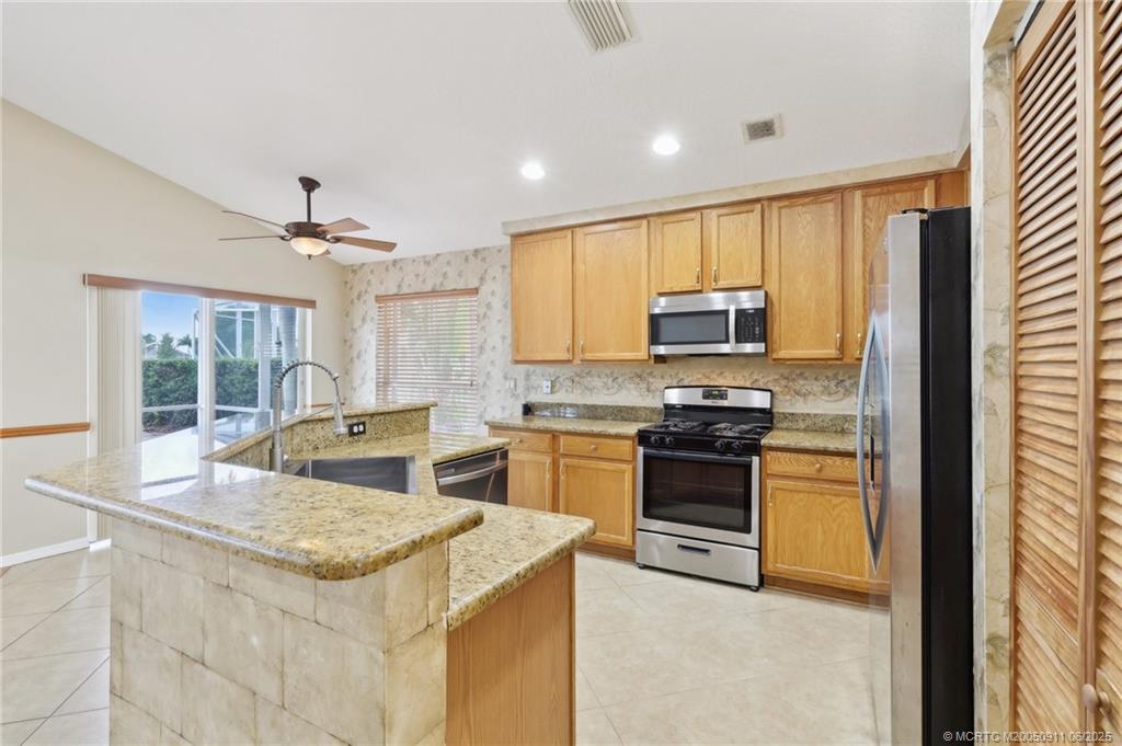 Stuart, Florida 34997, United States, 4 Bedrooms Bedrooms, ,3 BathroomsBathrooms,Residential,Active,144571