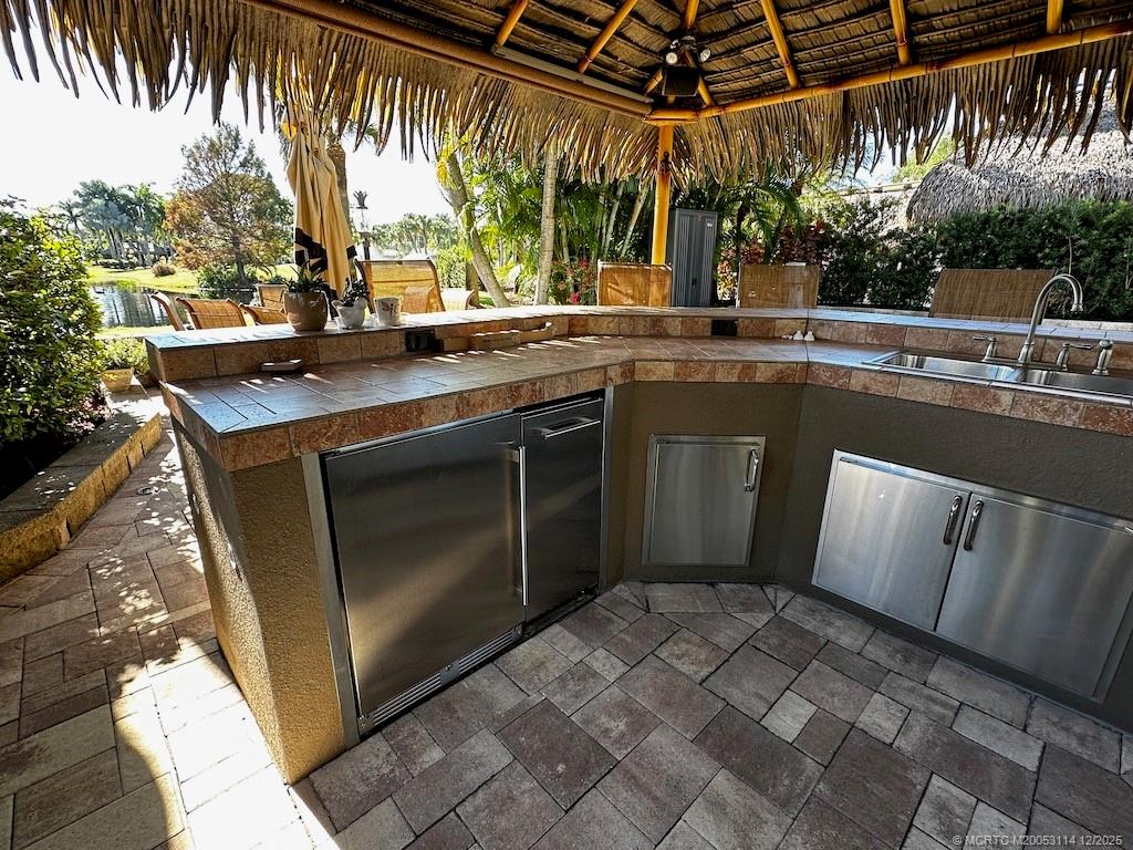 385 NW Bounday Drive