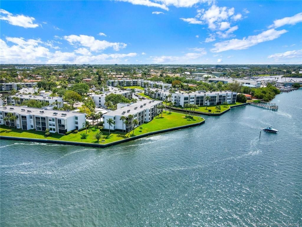 Photo of 1950 SW Palm City Road #3-104, Stuart, FL 34994 (MLS # M20050226)