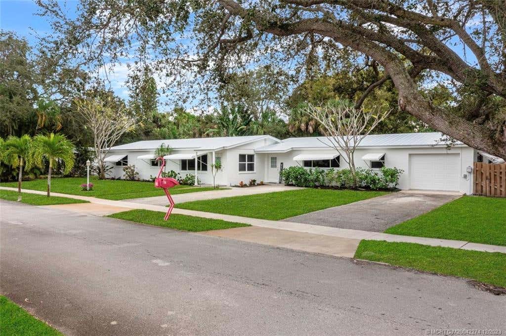 Photo of 758 NE Alice Street, Jensen Beach, FL 34957 (MLS # M20042274)