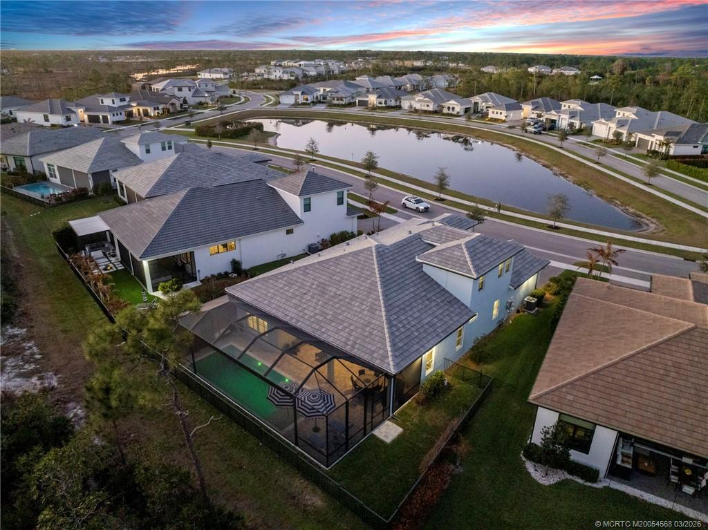 2077 SE Mosaic Boulevard