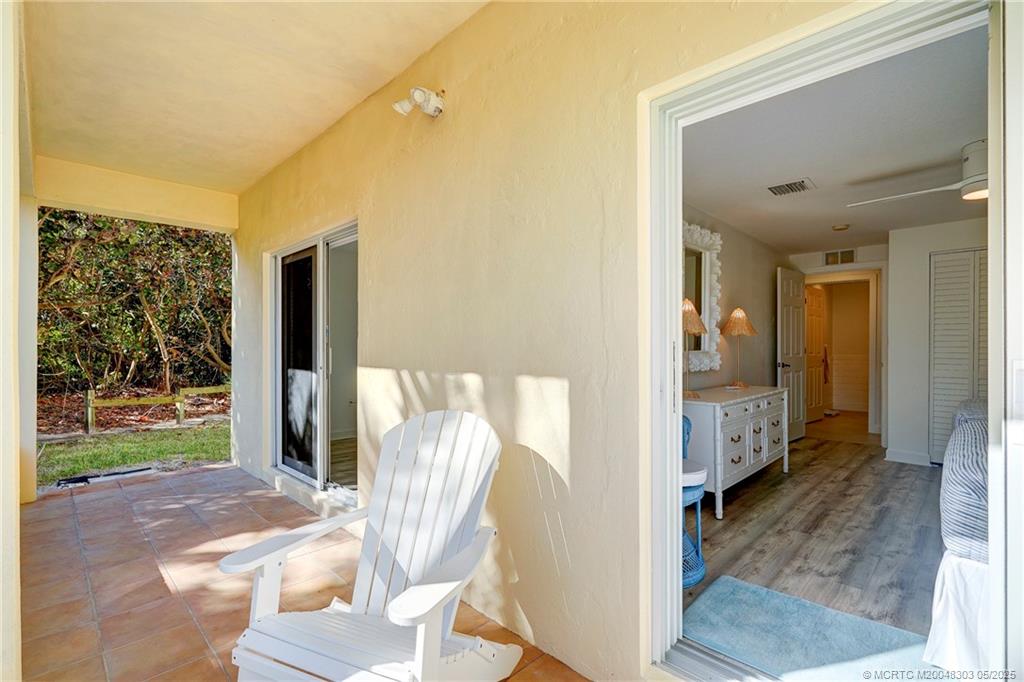 Jensen Beach, Florida 34957, United States, 2 Bedrooms Bedrooms, ,2 BathroomsBathrooms,Residential,Active,22369