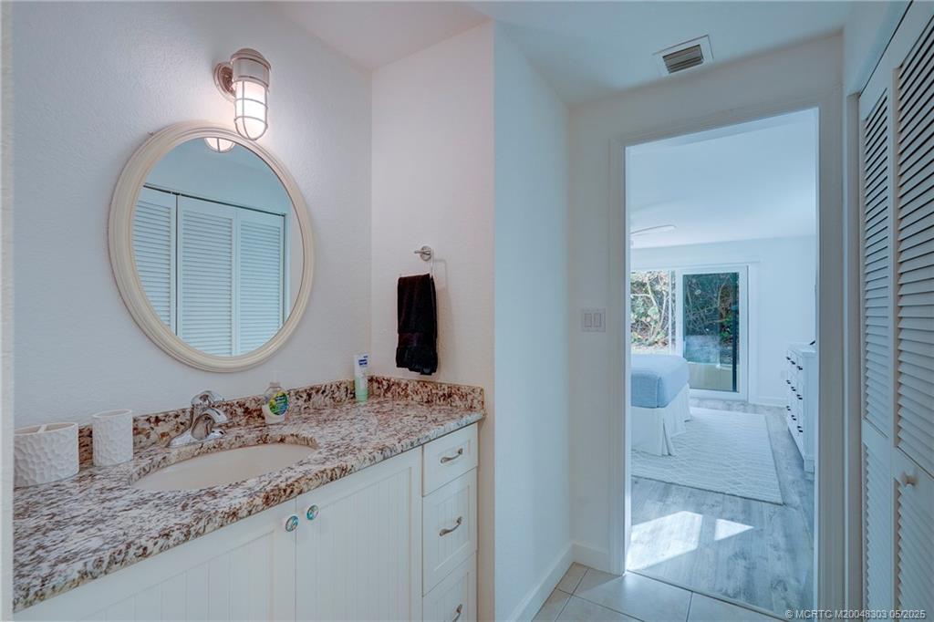 Jensen Beach, Florida 34957, United States, 2 Bedrooms Bedrooms, ,2 BathroomsBathrooms,Residential,Active,22369