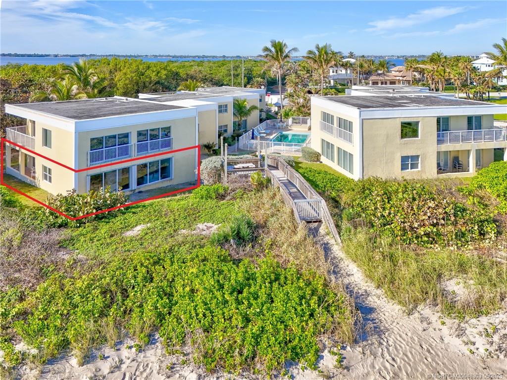 Jensen Beach, Florida 34957, United States, 2 Bedrooms Bedrooms, ,2 BathroomsBathrooms,Residential,Active,22369