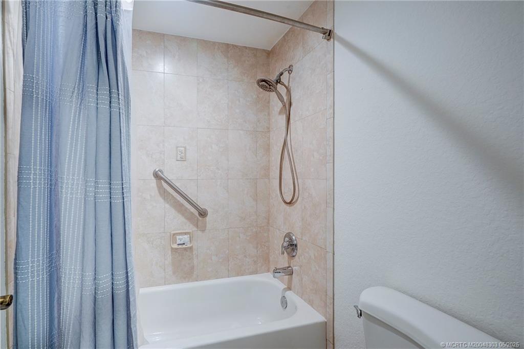 Jensen Beach, Florida 34957, United States, 2 Bedrooms Bedrooms, ,2 BathroomsBathrooms,Residential,Active,22369