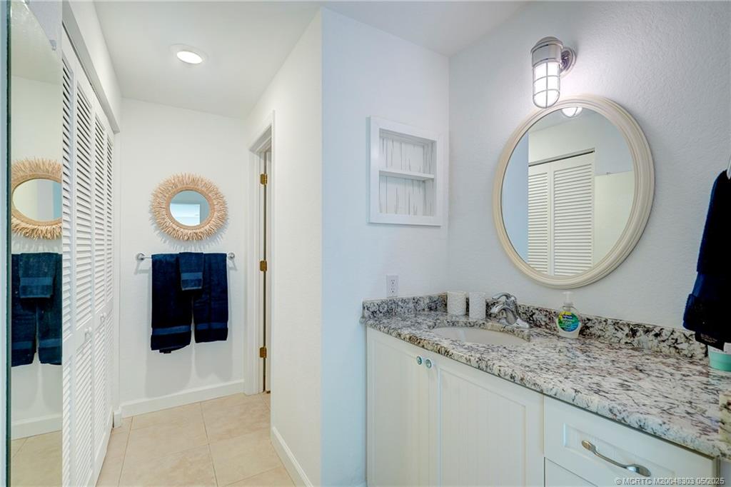 Jensen Beach, Florida 34957, United States, 2 Bedrooms Bedrooms, ,2 BathroomsBathrooms,Residential,Active,22369