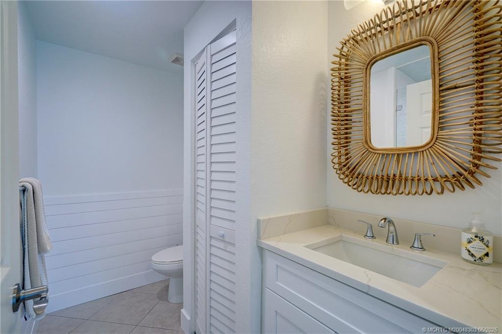 Jensen Beach, Florida 34957, United States, 2 Bedrooms Bedrooms, ,2 BathroomsBathrooms,Residential,Active,22369
