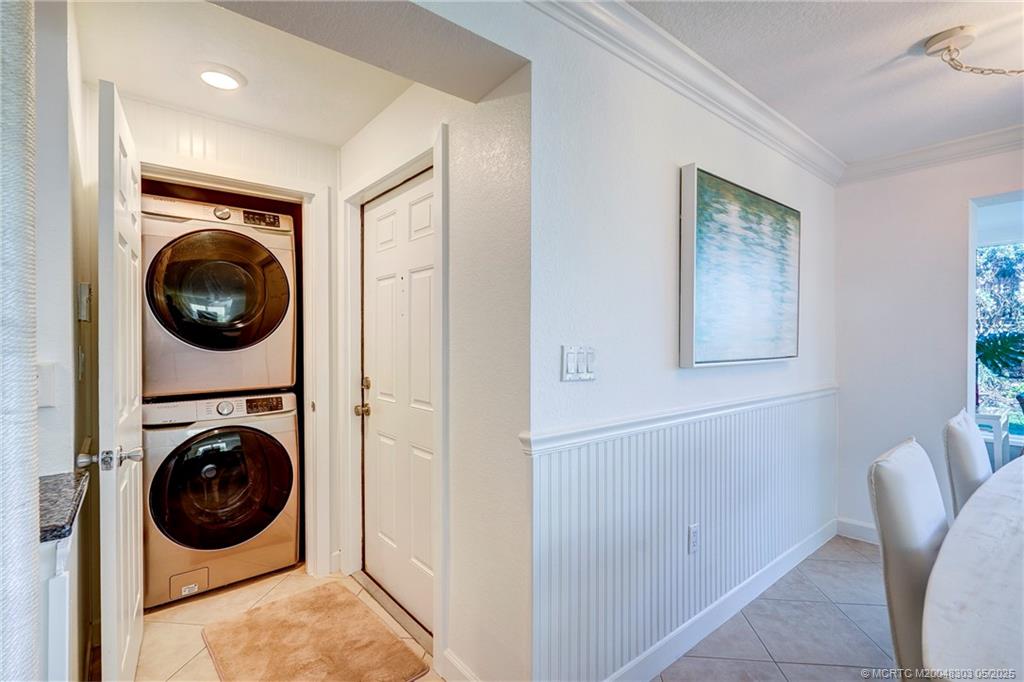 Jensen Beach, Florida 34957, United States, 2 Bedrooms Bedrooms, ,2 BathroomsBathrooms,Residential,Active,22369