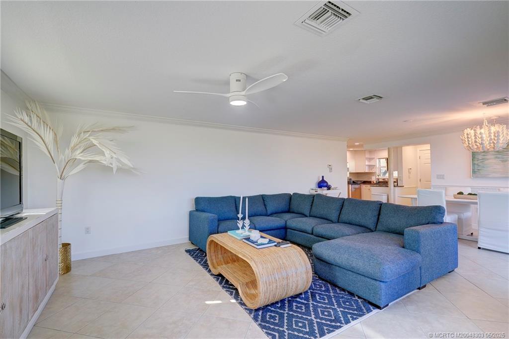 Jensen Beach, Florida 34957, United States, 2 Bedrooms Bedrooms, ,2 BathroomsBathrooms,Residential,Active,22369