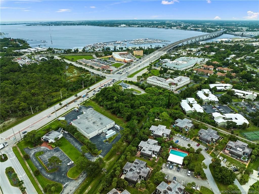 Photo of 762 NW 10th Terrace, Stuart, FL 34994 (MLS # M20039910)