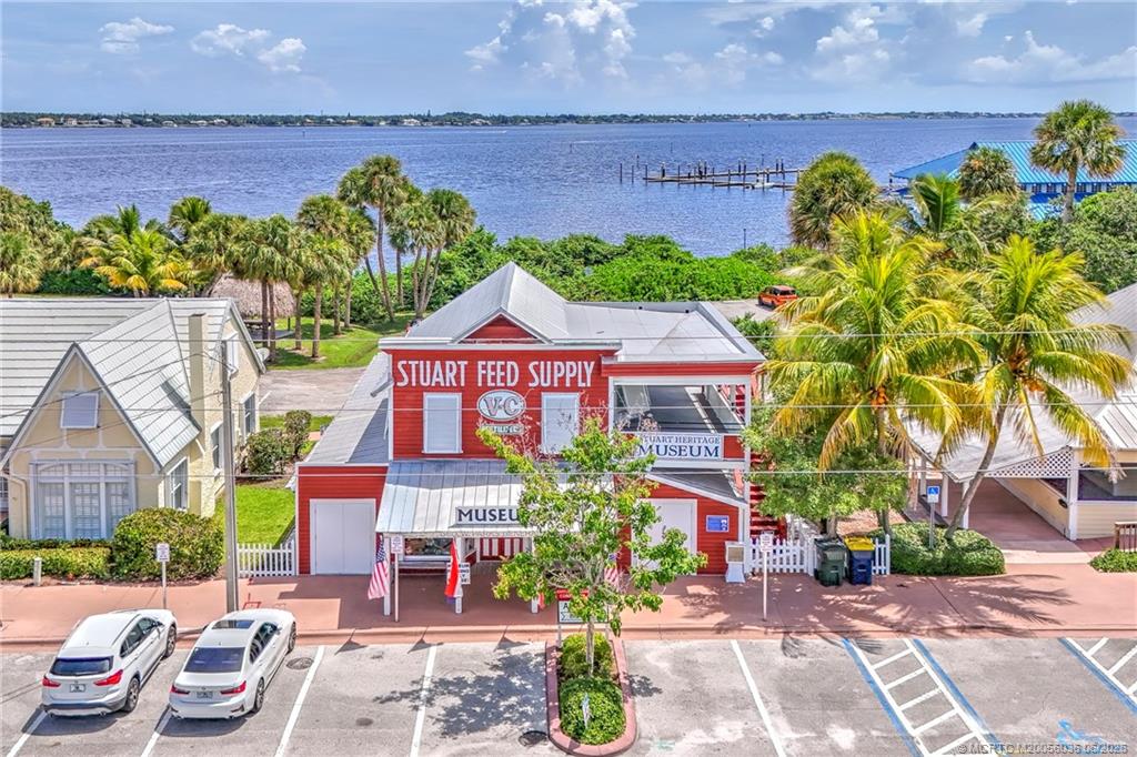 412 SW Akron Avenue, Stuart, FL, 34994, US, 4 Bedrooms Bedrooms, ,3 BathroomsBathrooms,Residential,Active,412 SW Akron Avenue,M20056036