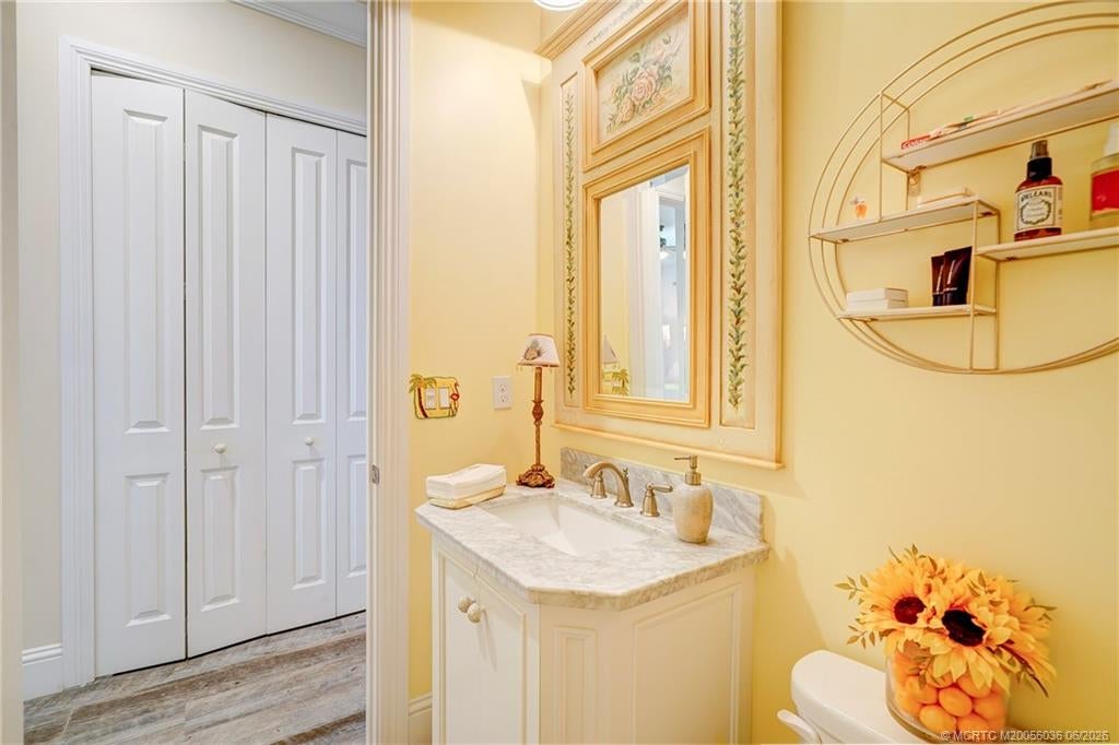 412 SW Akron Avenue, Stuart, FL, 34994, US, 4 Bedrooms Bedrooms, ,3 BathroomsBathrooms,Residential,Active,412 SW Akron Avenue,M20056036