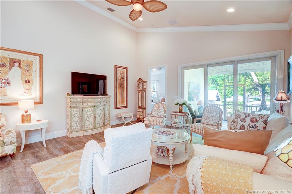 412 SW Akron Avenue, Stuart, FL, 34994, US, 4 Bedrooms Bedrooms, ,3 BathroomsBathrooms,Residential,Active,412 SW Akron Avenue,M20056036