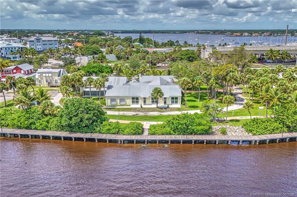 412 SW Akron Avenue, Stuart, FL, 34994, US, 4 Bedrooms Bedrooms, ,3 BathroomsBathrooms,Residential,Active,412 SW Akron Avenue,M20056036