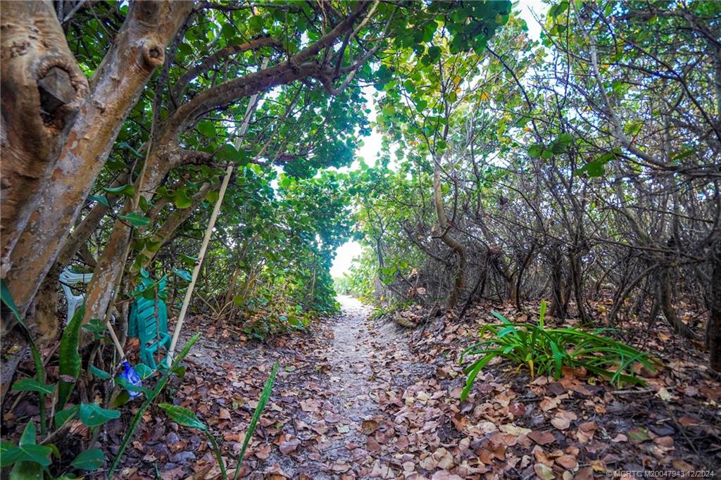 Vero Beach, Florida 32963, United States, 3 Bedrooms Bedrooms, ,3 BathroomsBathrooms,Residential,Active,28359