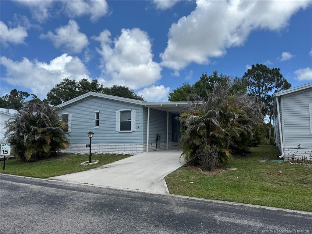 Photo of 4236 SE Sweetwood Way, Stuart, FL 34997 (MLS # M20055469)