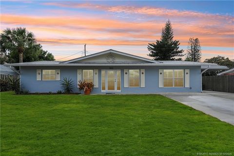 Photo of 1456 NE Hilltop Street, Jensen Beach, FL 34957 (MLS # M20054238)