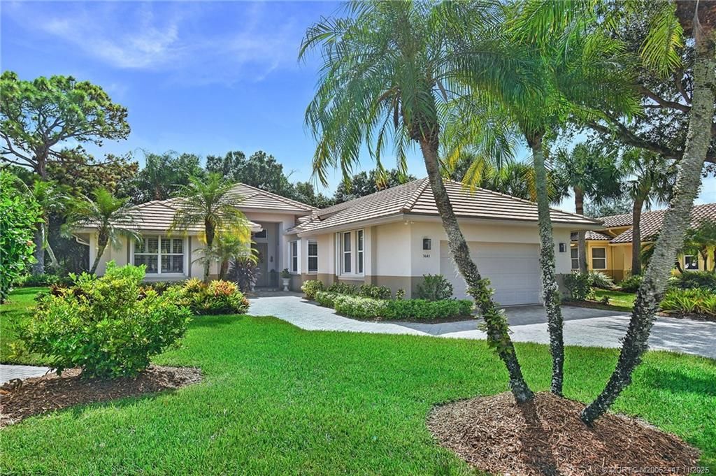 Photo of 3641 SE Cambridge Drive, Stuart, FL 34997 (MLS # M20052447)